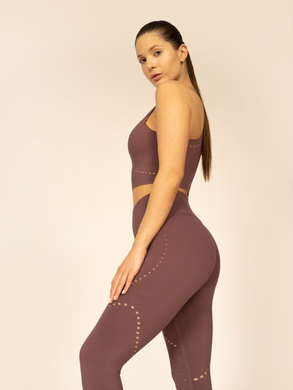 Legginsy treningowe z materiałów z recylingu damskie 4F x Anna Lewandowska-wyprzedaż