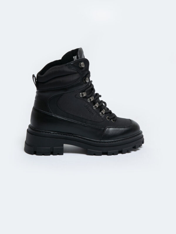 Botki damskie czarne MM274663 906-wyprzedaż
