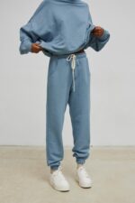 Spodnie dresowe typu jogger w kolorze BLUE MARINA - DRIPS-XS-wyprzedaż