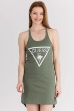GUESS Zielona sukienka z trójkątnym logo-wyprzedaż