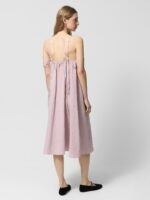 Sukienka oversize z bawełnianego muślinu Outhorn - różowa-wyprzedaż