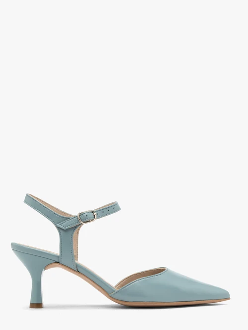 Niebieskie czółenka na lakierowanym obcasie-wyprzedaż