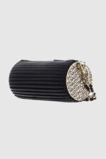 VALENTINO Mała czarna torebka Frozen Pochette-wyprzedaż