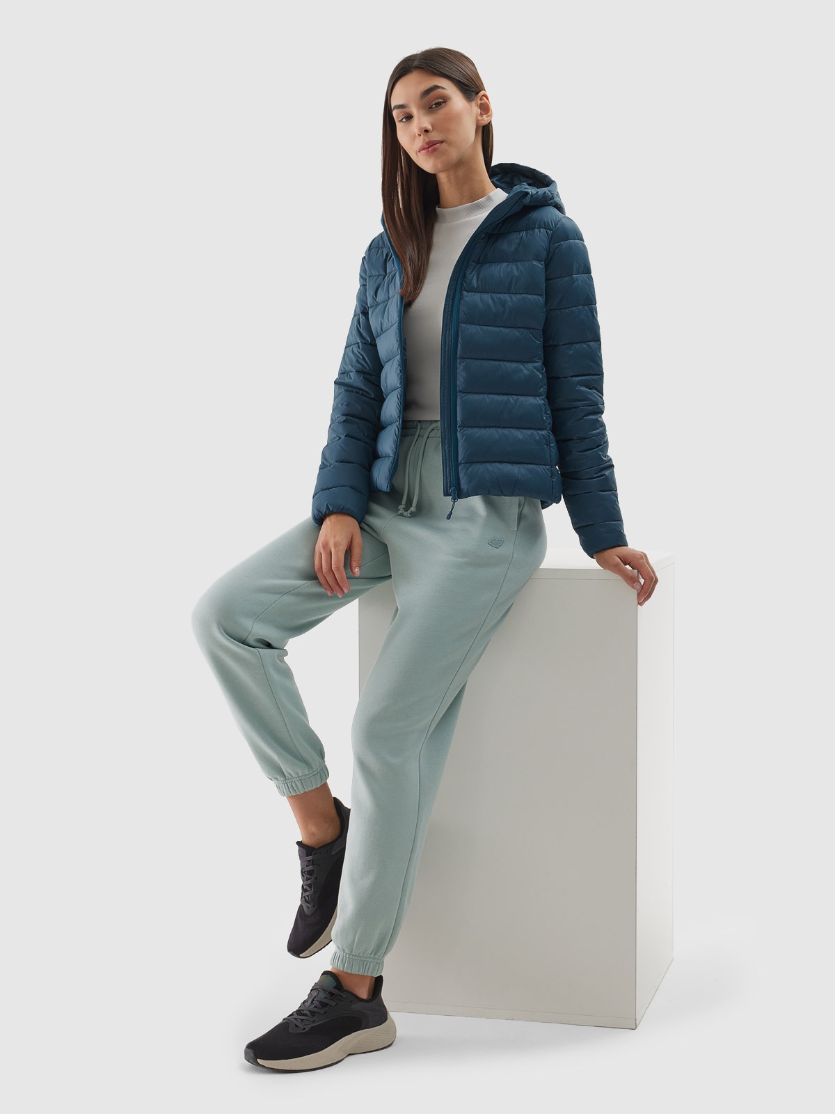 4F Kurtka puchowa z wypełnieniem z recyklingu damska - morska XS-wyprzedaż