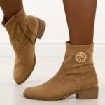 Beżowe zamszowe botki damskie Jezzi asa198-28-wyprzedaż