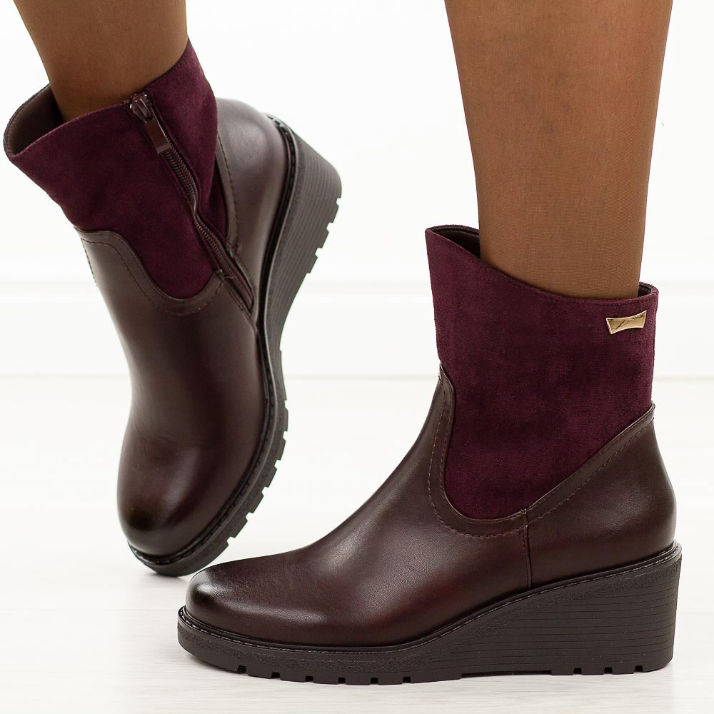 Bordowe botki damskie na koturnie M.Daszyński 2510-4-wyprzedaż