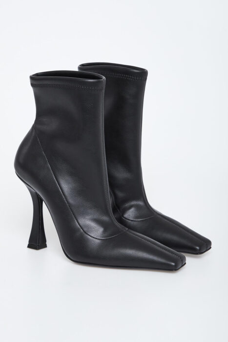 Botki damskie na obcasie CASADEI-wyprzedaż