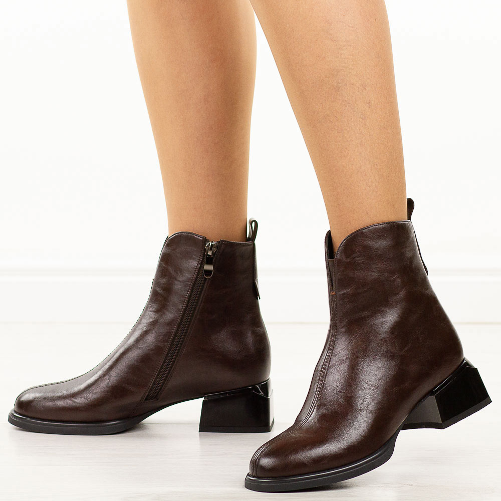 Brązowe skórzane botki damskie na obcasie Cambell 55319-wyprzedaż