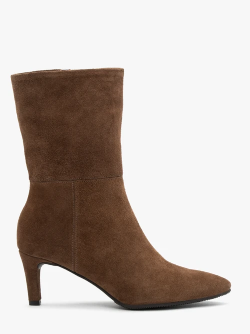 Brązowe wyższe botki ze skóry welurowej-wyprzedaż