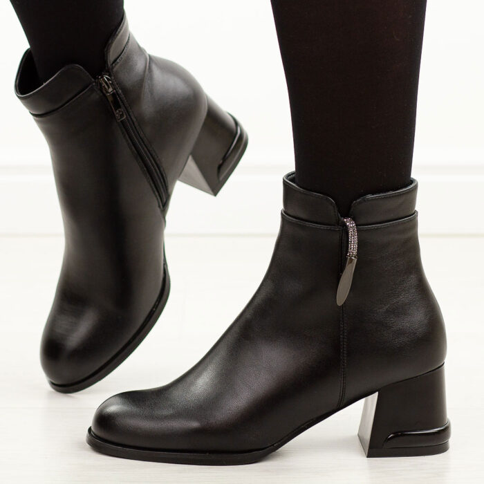 Czarne botki damskie na obcasie Potocki 12291-wyprzedaż