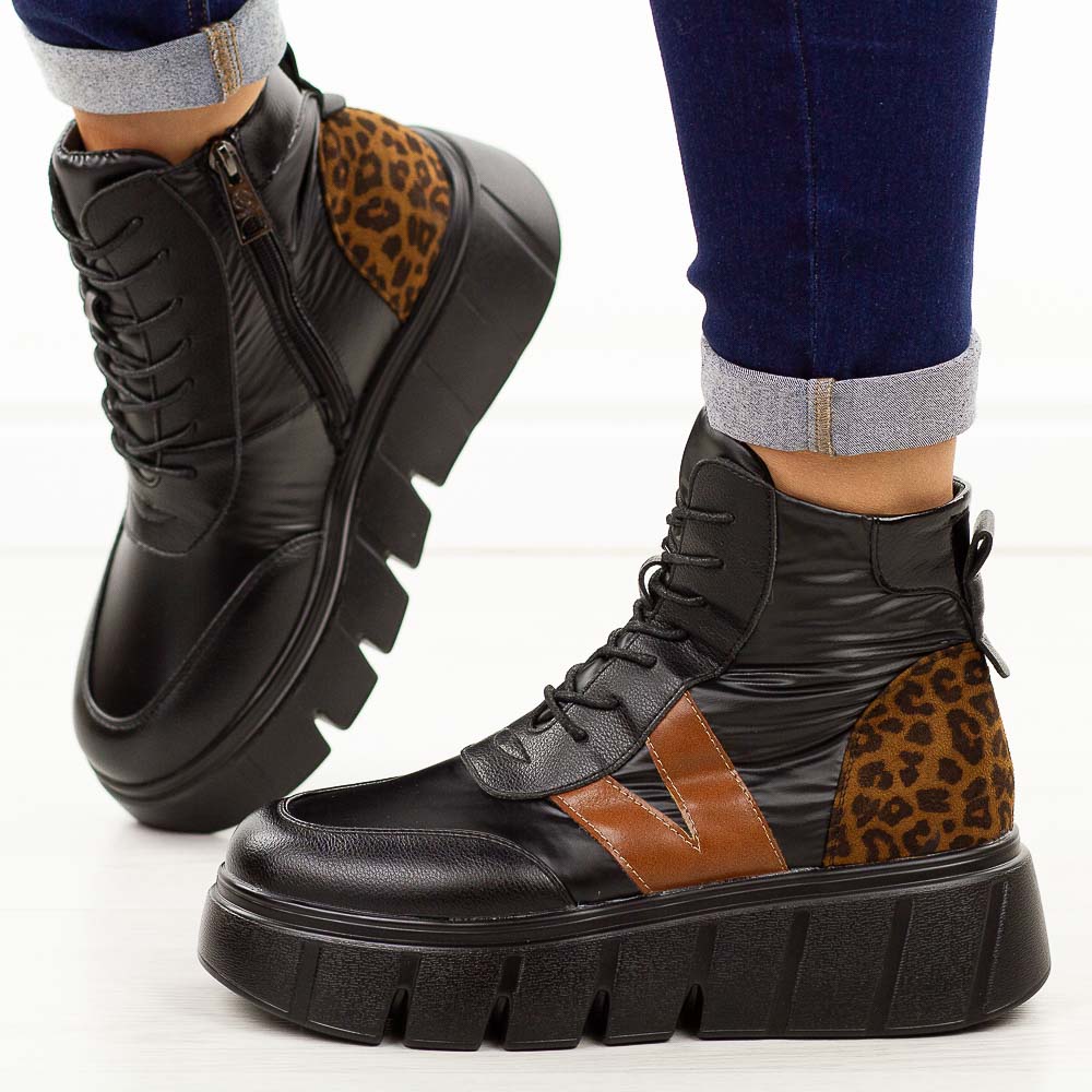 Czarne botki damskie na platformie Vinceza 58562-wyprzedaż