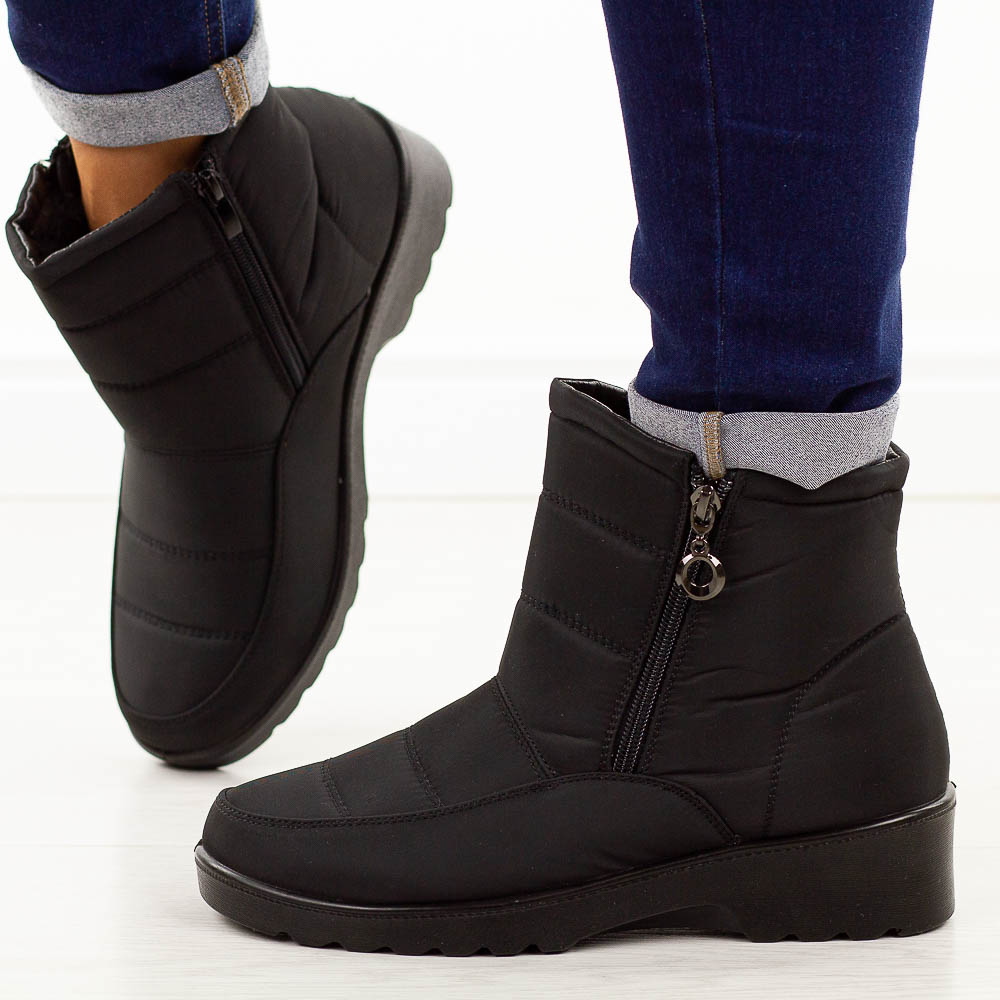 Czarne ciepłe botki damskie na koturnie Vinceza 86240-wyprzedaż