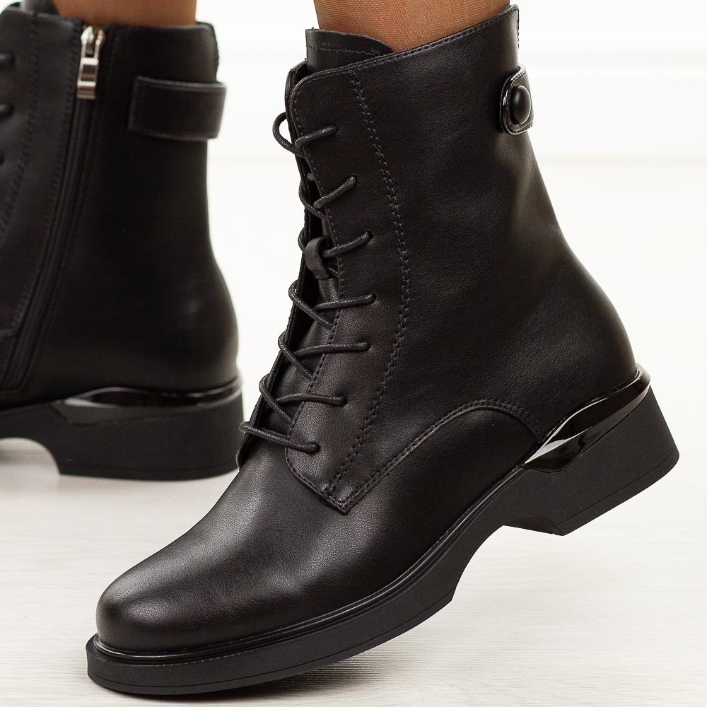 Czarne skórzane botki damskie T.Sokolski Z25-39-wyprzedaż