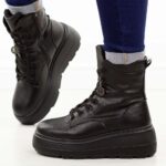 Czarne skórzane botki damskie na platformie Cambell 19350-wyprzedaż