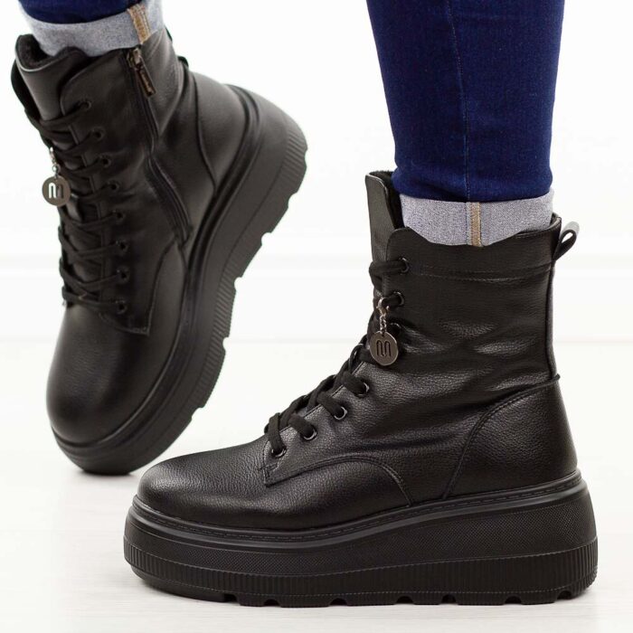 Czarne skórzane botki damskie na platformie Cambell 19350-wyprzedaż