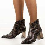 Czarne skórzane botki damskie na słupku DiA 679-wyprzedaż