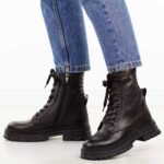 Czarne skórzane botki damskie na traperze T.Sokolski Z25-345-wyprzedaż