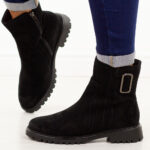Czarne zamszowe botki damskie Potocki 19328-wyprzedaż