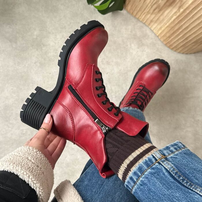 Czerwone skórzane botki damskie na traperze Filippo Dbt6501/25-wyprzedaż