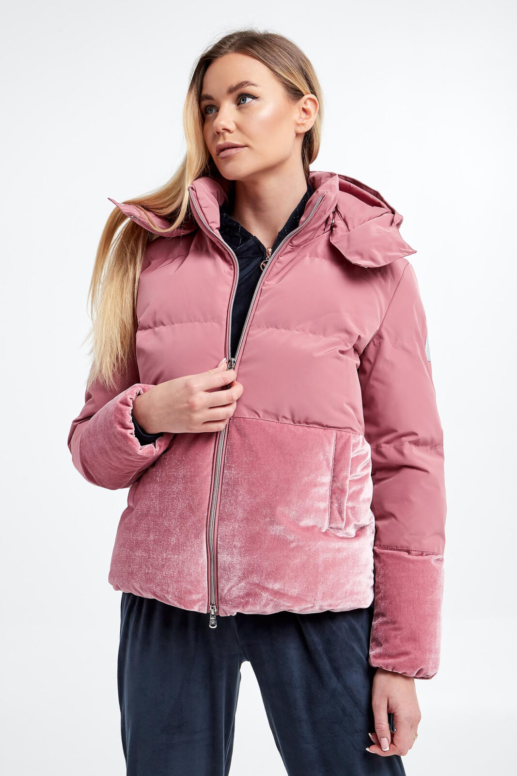 Kurtka damska pikowana EA7 EMPORIO ARMANI-wyprzedaż