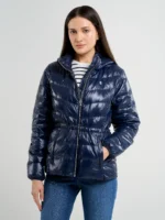 Kurtka damska puchowa z gumką w talii z kapturem granatowa Anissa 403-wyprzedaż
