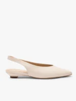 Kremowe czółenka slingback w szpic-wyprzedaż